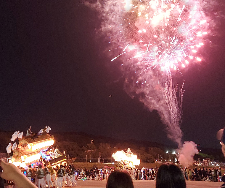 国分の秋祭りが賑やかに。大和川親水公園で「おいな〜れ国分祭り」も