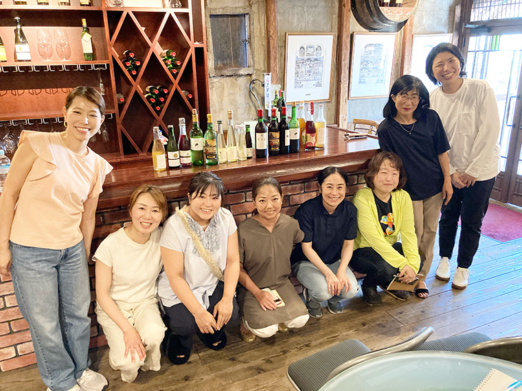 カタシモワイナリーでガイドチーム（Kashiwara Harvest）の研修会