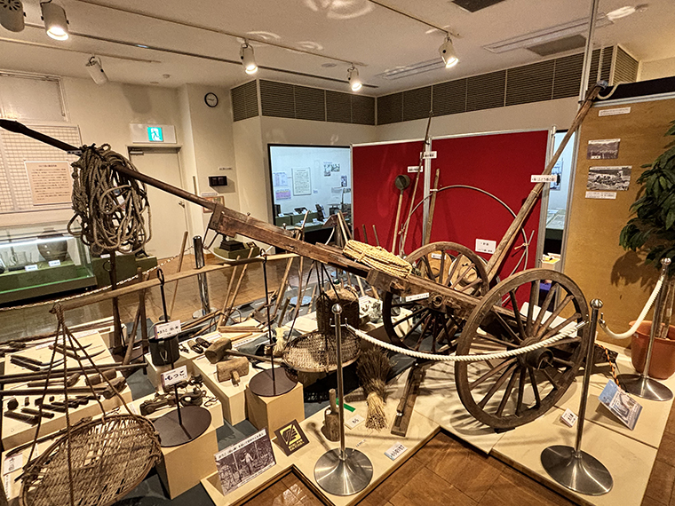 冬季企画展「昭和100年記念 100年前の柏原　－暮らし・災害・ぶどうづくり－」