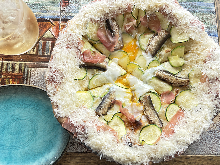 KAWACHI PIZZA 画伯