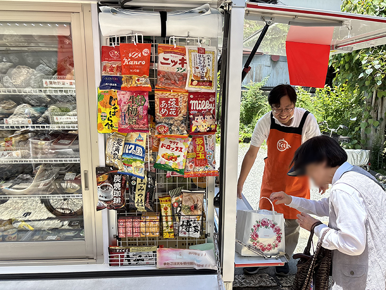 移動スーパーとくし丸